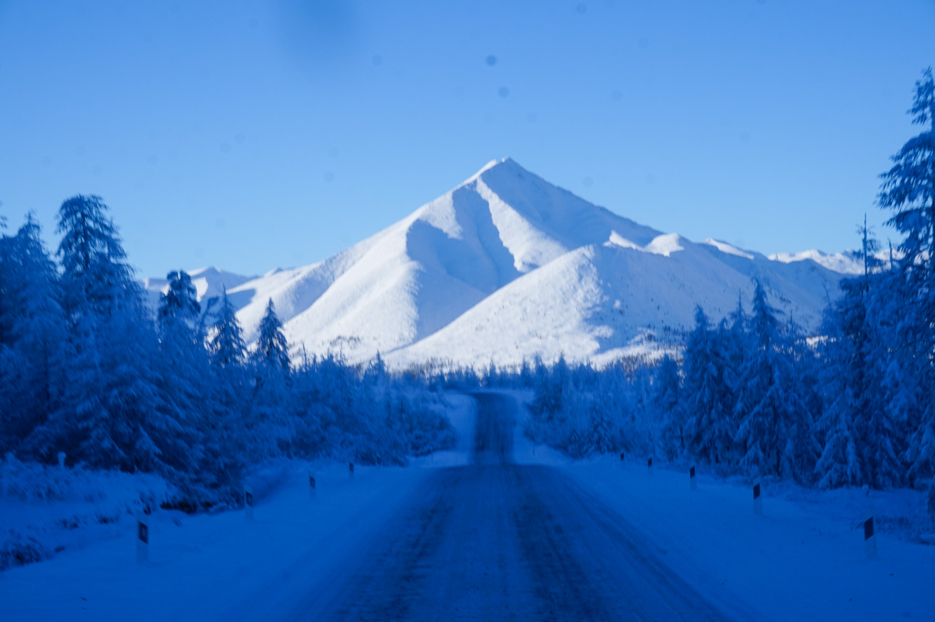 ちきゅうの暮らしかた 世界一寒い人間の居住区、オイミヤコン村までは28時間の道のり
